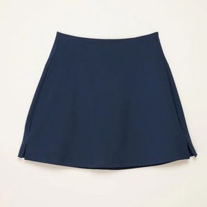 Girlfriend Collective Skort in midnight size small